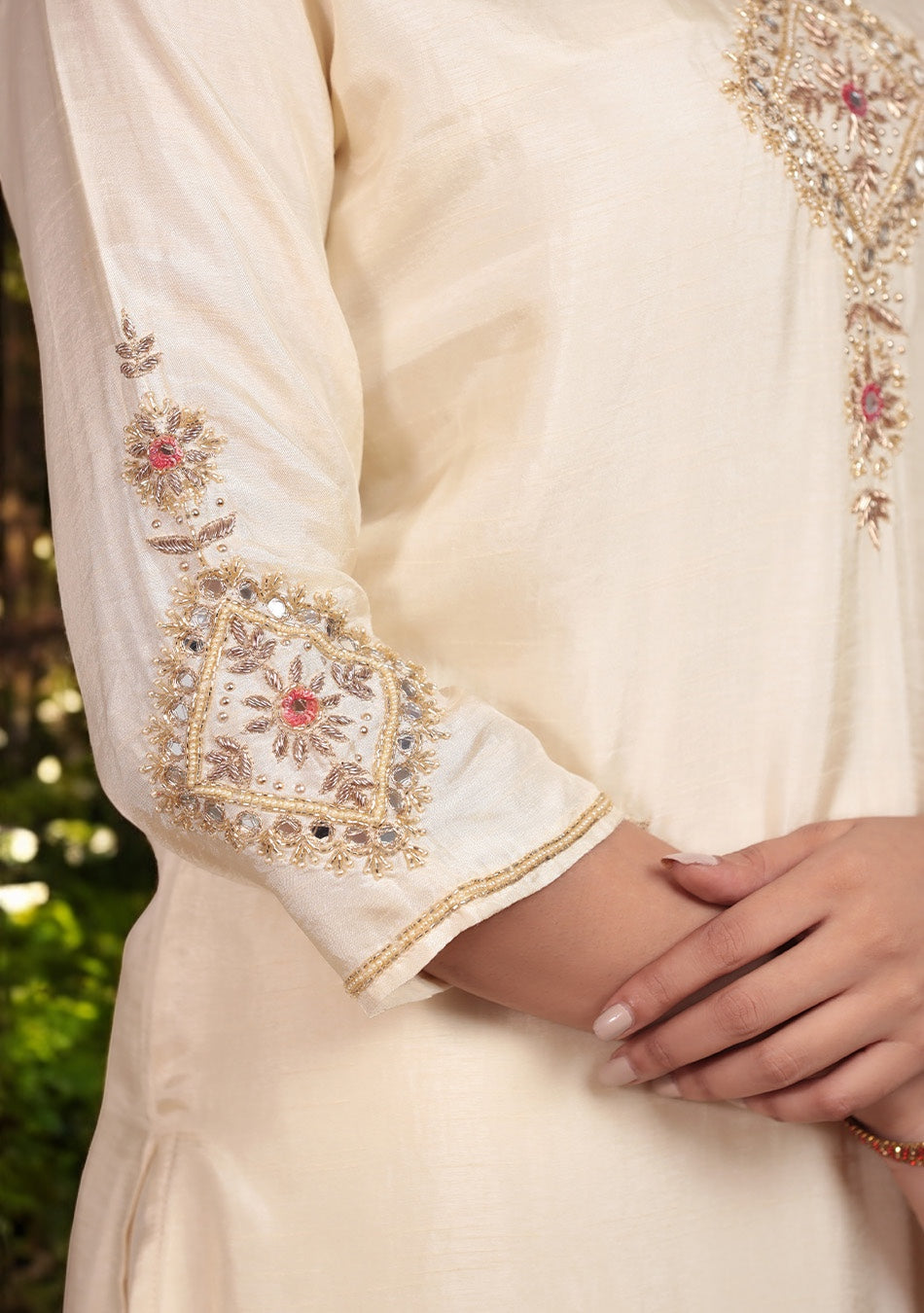 Ivory glow Zardozi Suit Set