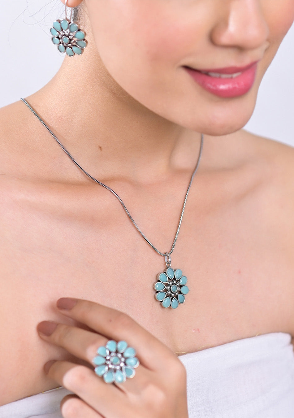 Teal Bloom Pendant Set