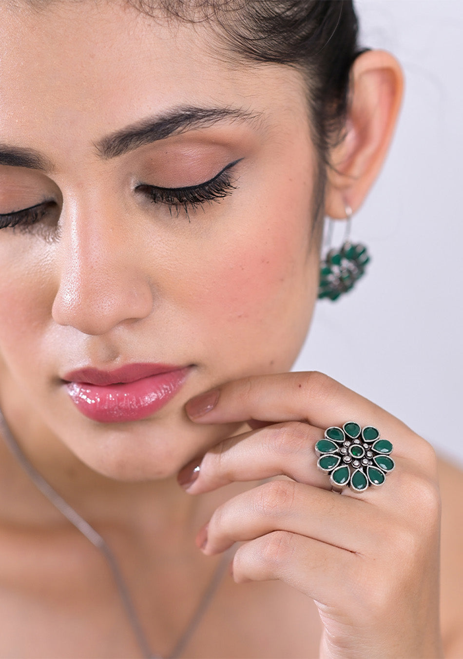 Emerald Blossom Pendant Set