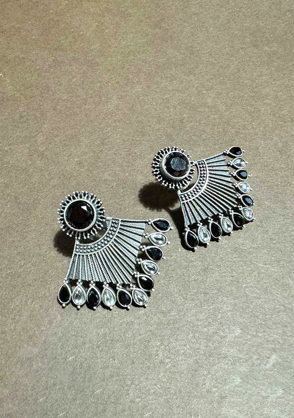 CRIMSON WHISPERING WIND STUDS