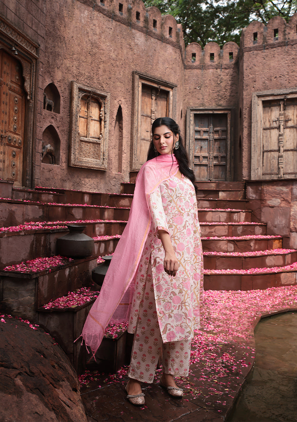 Aravalii Rosé Serenade Suit Set