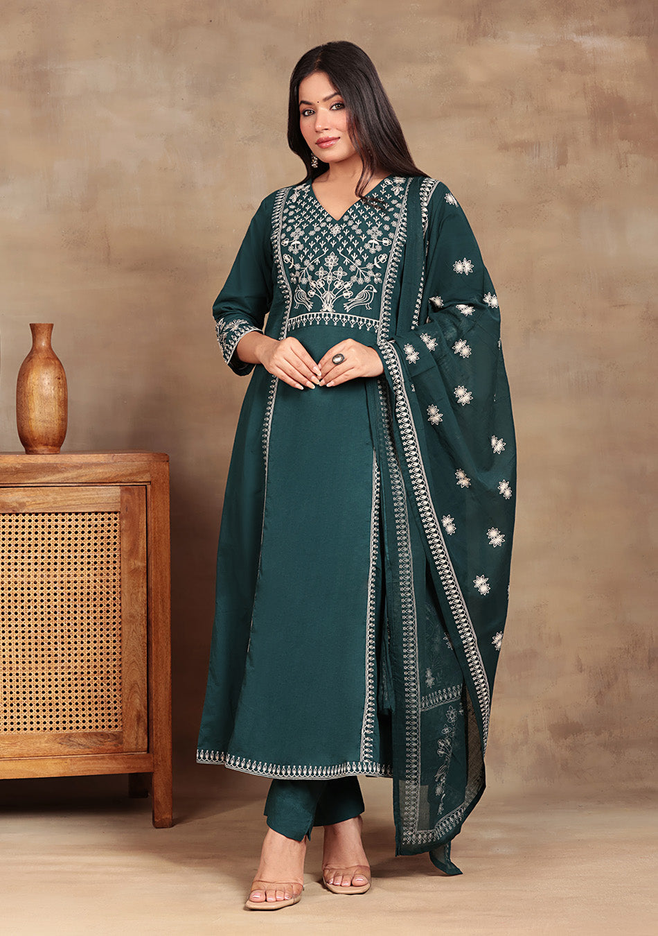 Emerald Noor Embroidery Suit Set