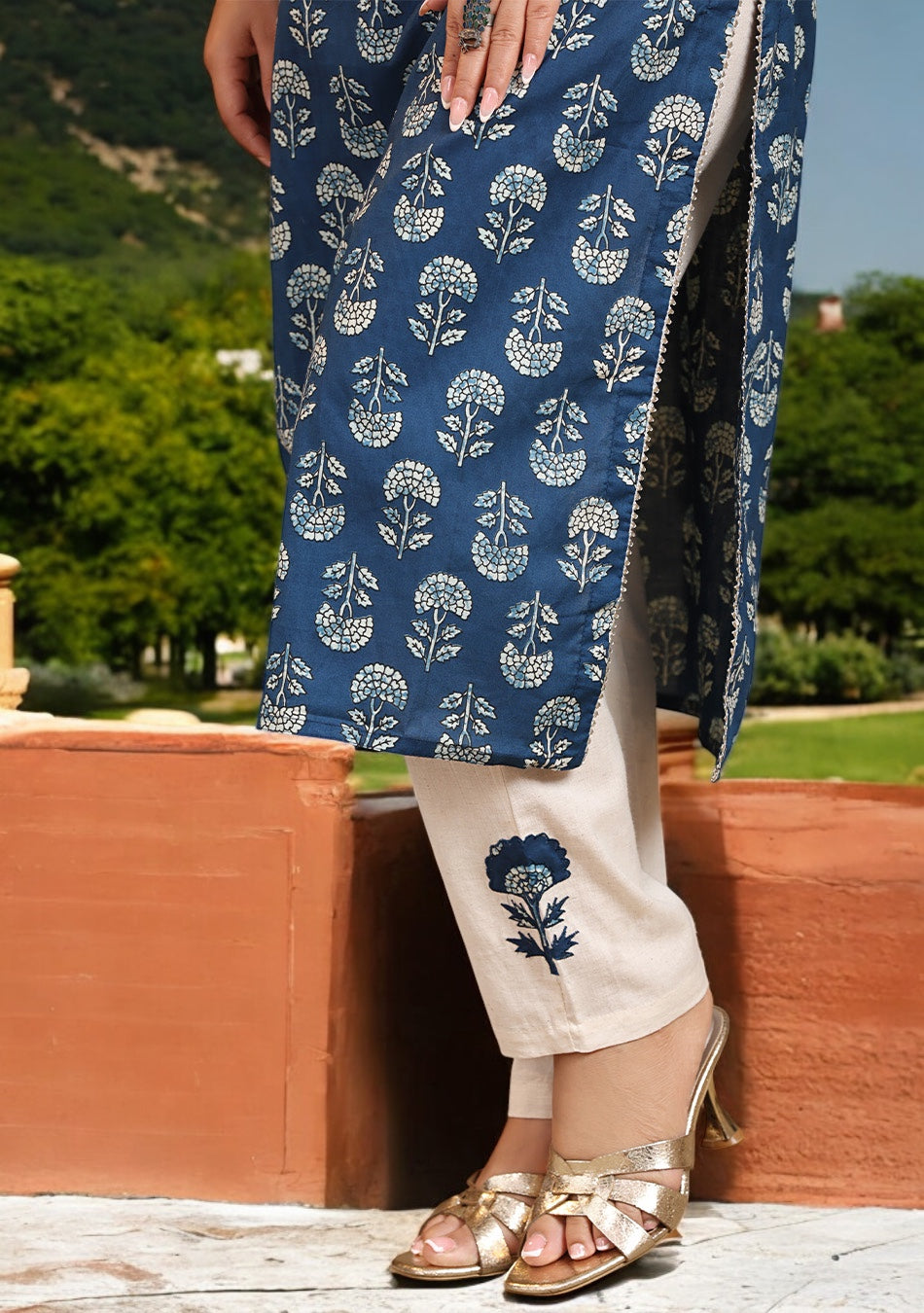 Indigo Floral Motif kurta Set