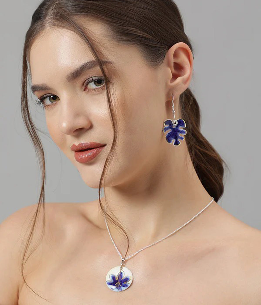 Swiss Cheese Leaf Earrings & Necklace Set
