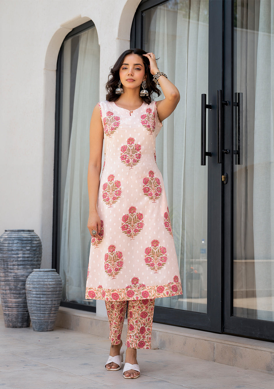 Pink Floral Printed Cotton Straight Fit Kurta Pant Set