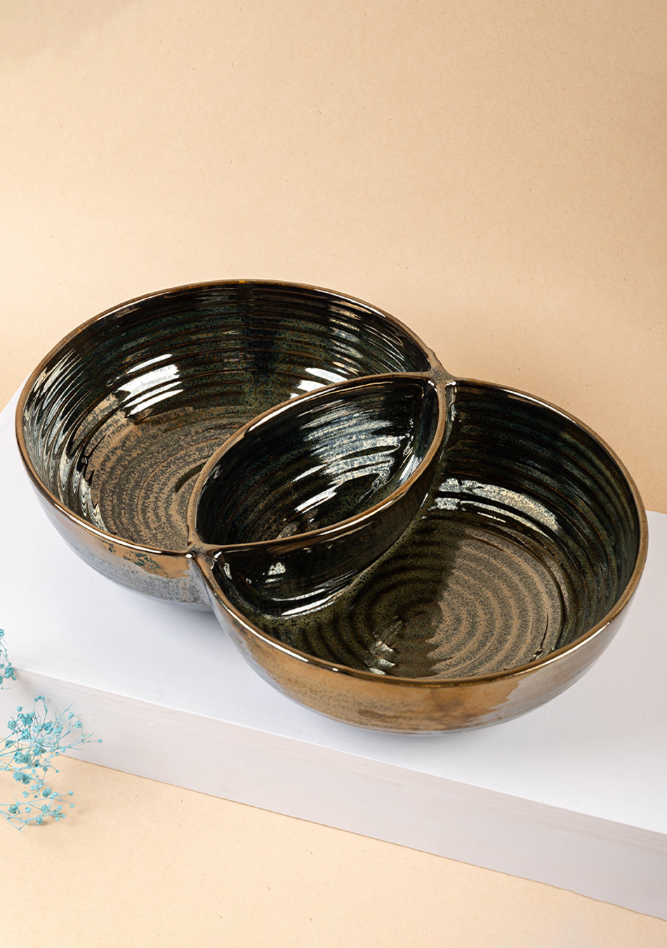 Auburn Glisten Conjoined Serving Bowls