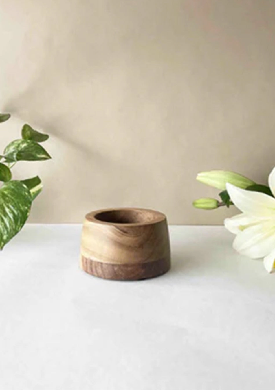 Iris Wooden Serving Bowl (Small)