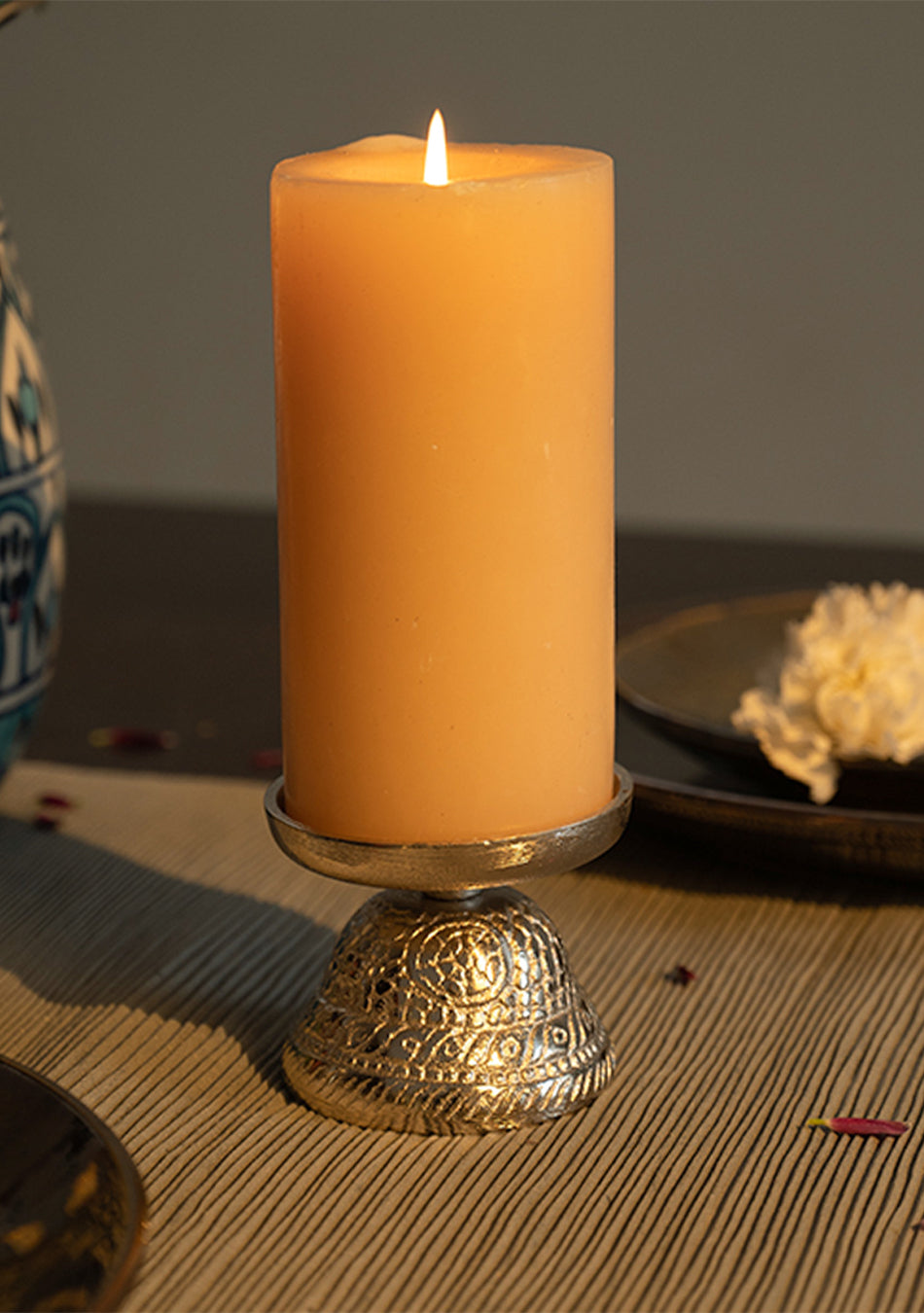 Silver Sheen Candlestand