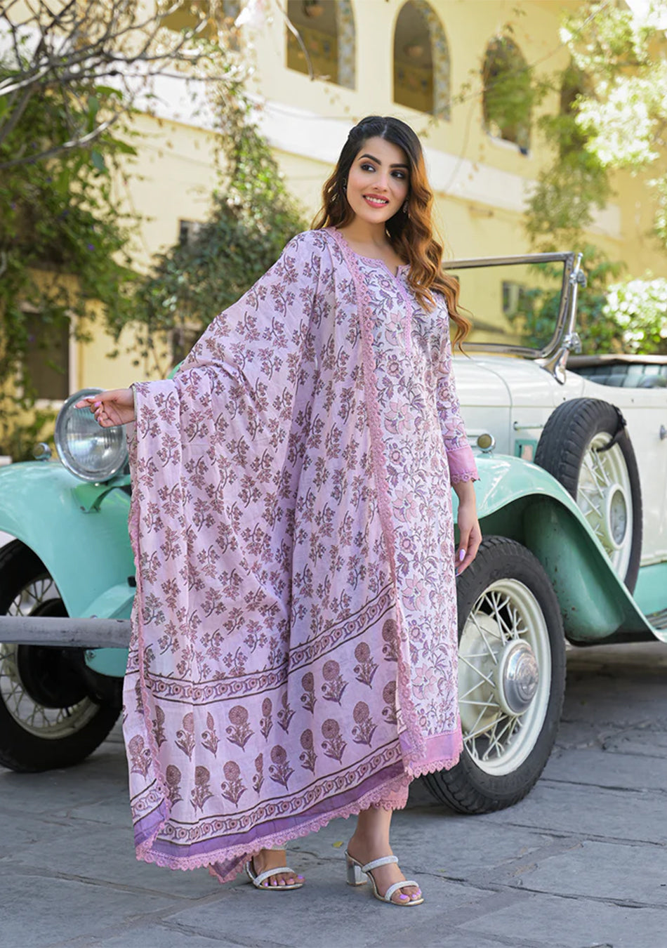 Light Purple Floral Printed kurta Pant with Dupatta