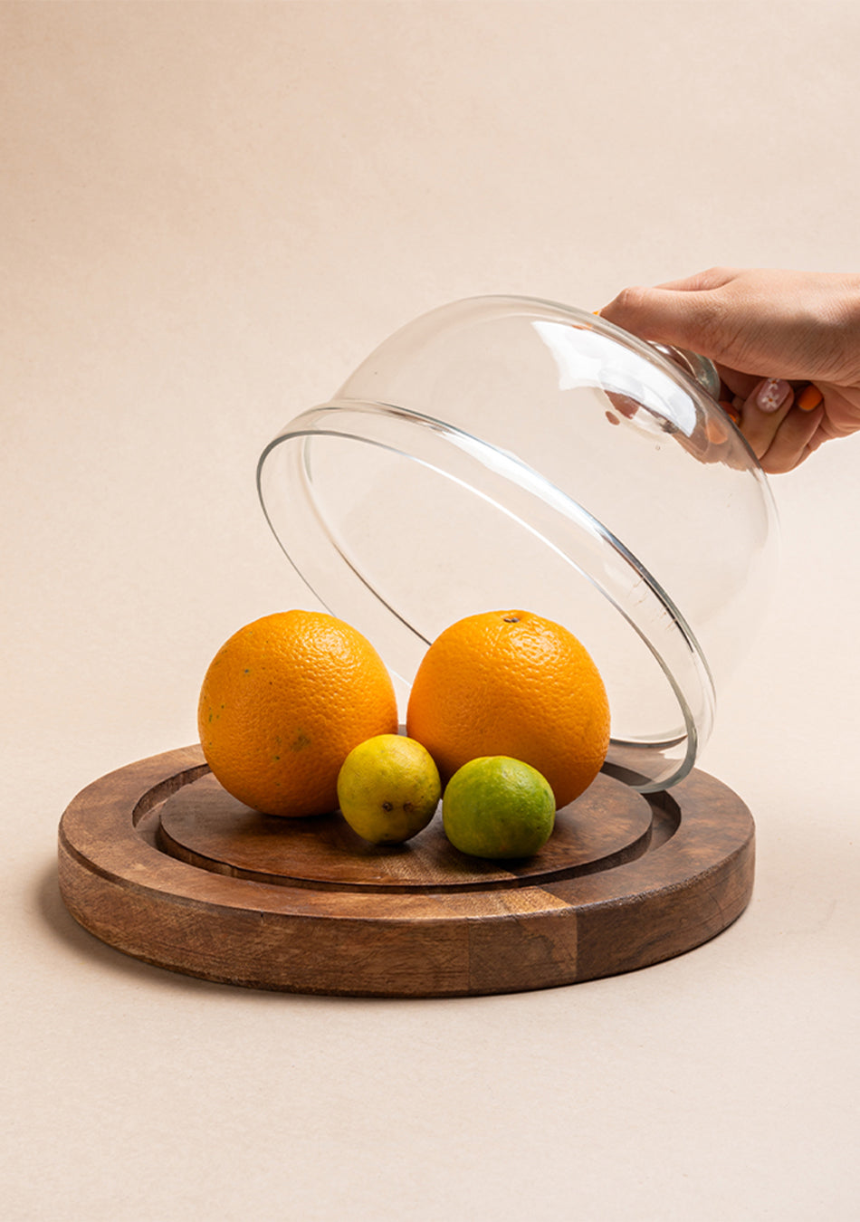 Elizabeth Tea Cake Cloche