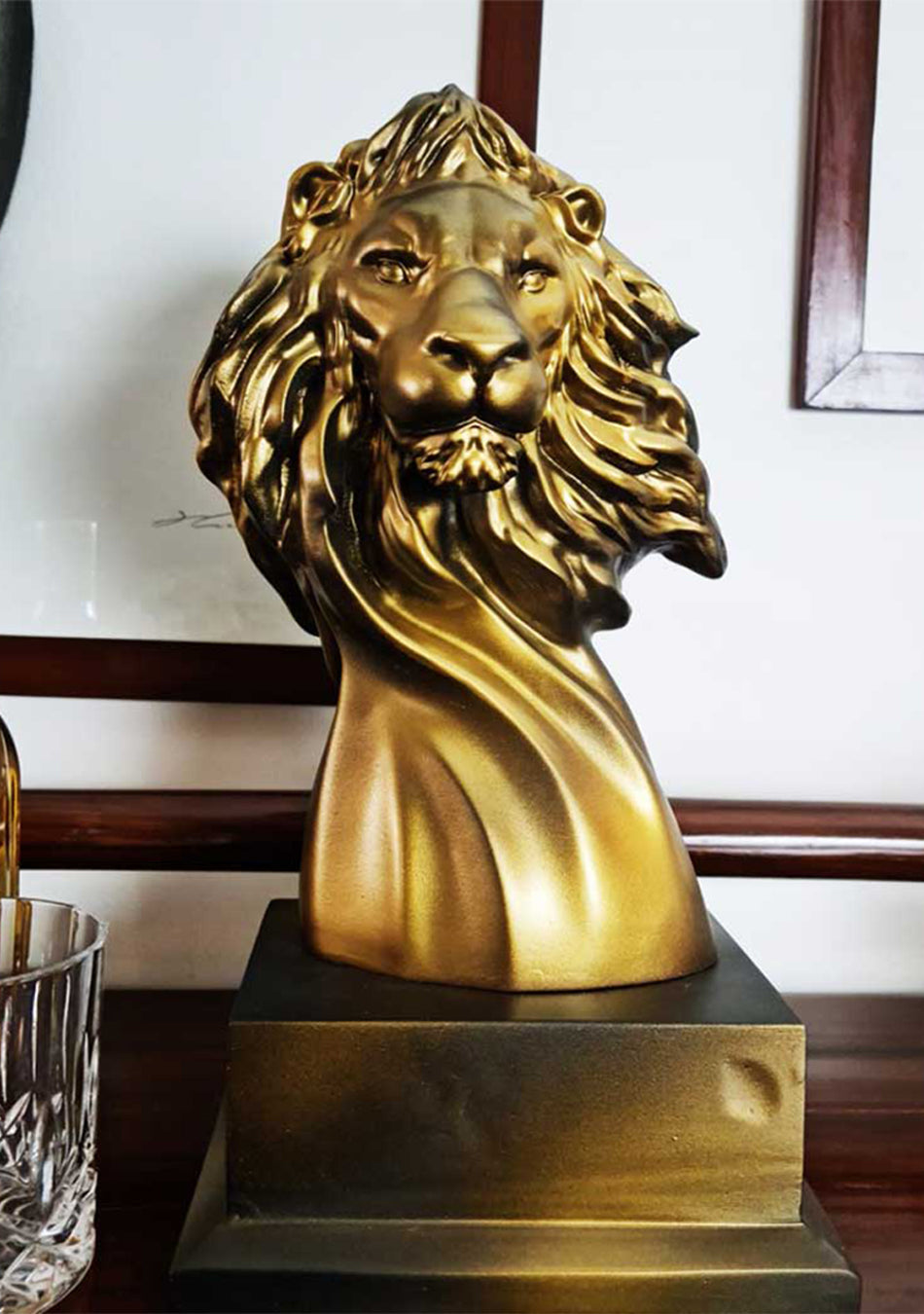 Simba King Bust Figurine (plain)