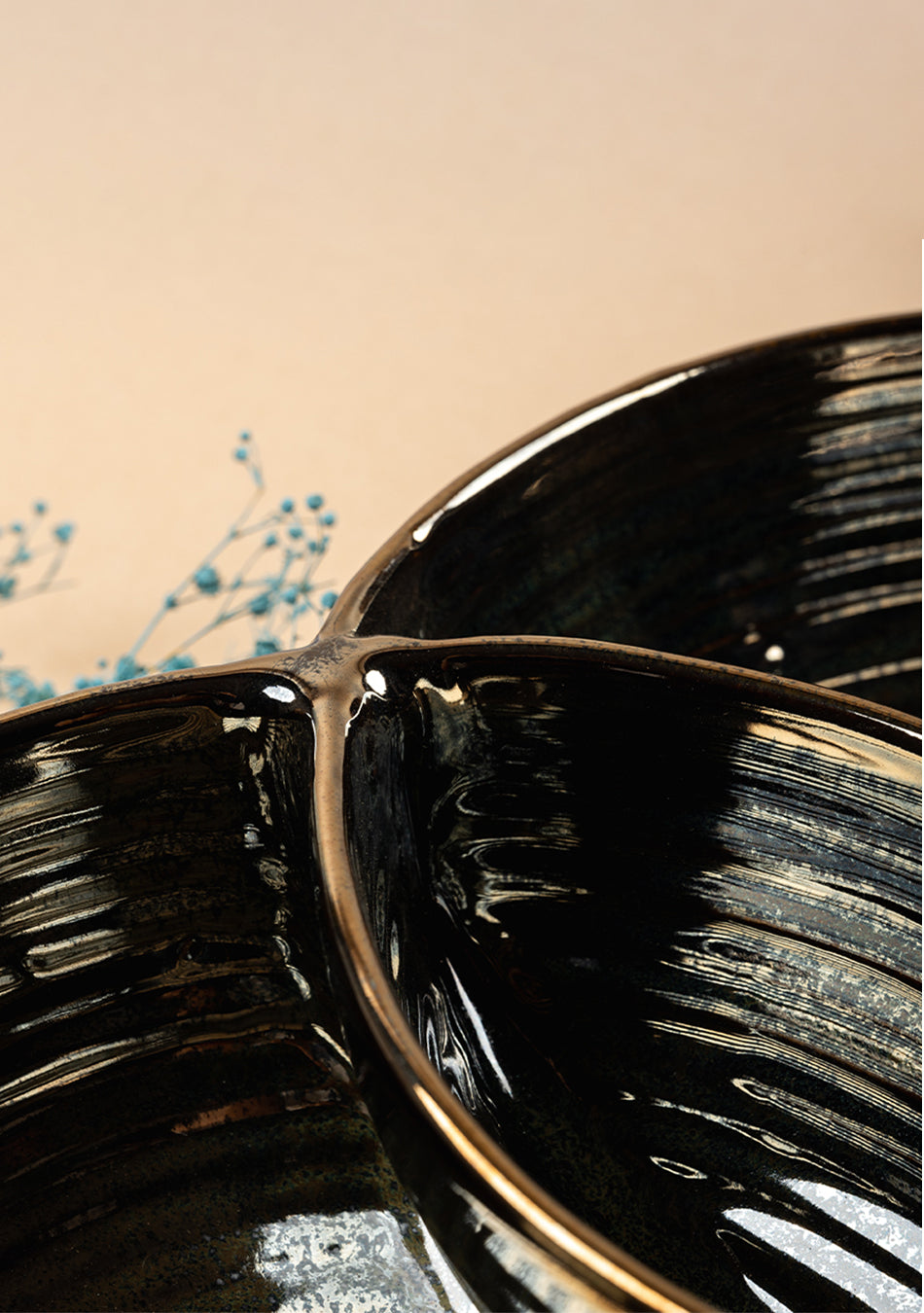 Auburn Glisten Conjoined Serving Bowls