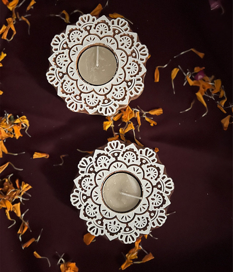 Wooden Devine handcrafted Diya - Set of 4 Diyas