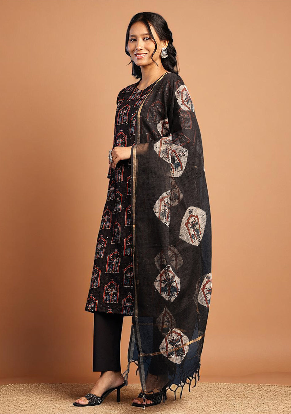 Aravalii Noir Mehraz Suit Set