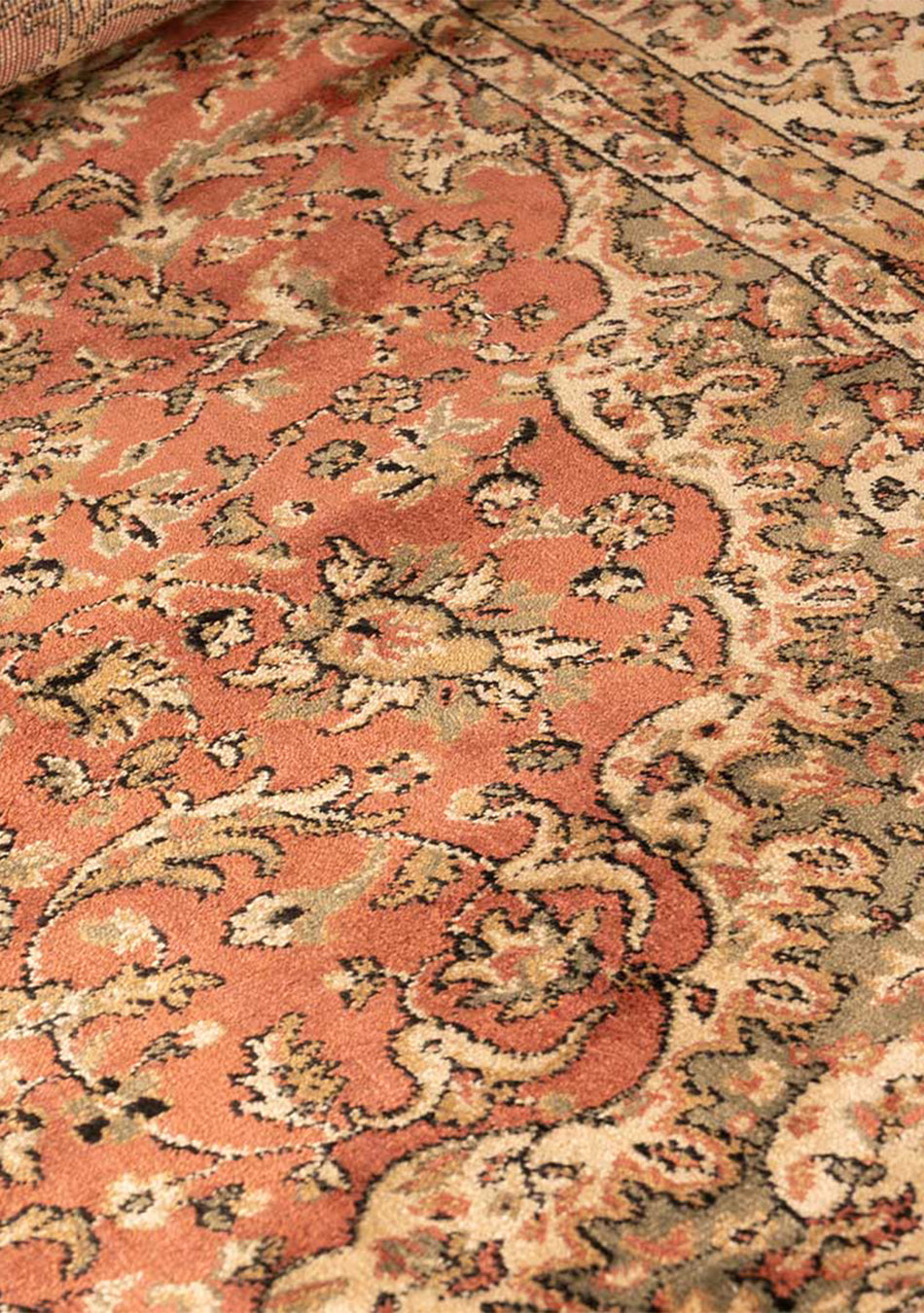 Jeita Grotto Silk Carpet