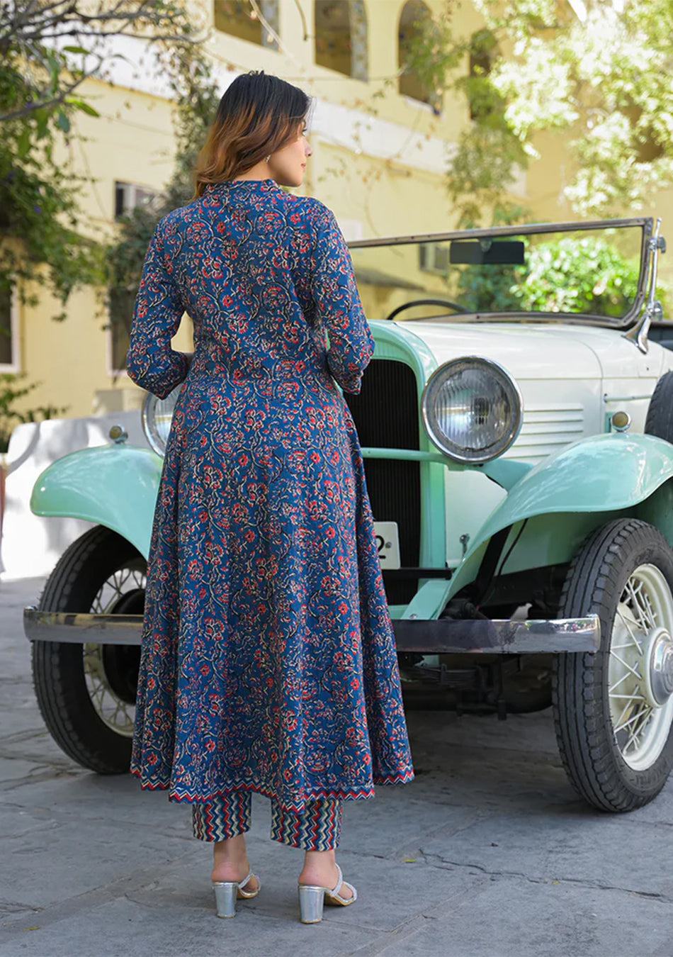 Multicolor Floral Print Cotton Fabric Kurta Pant With Dupatta