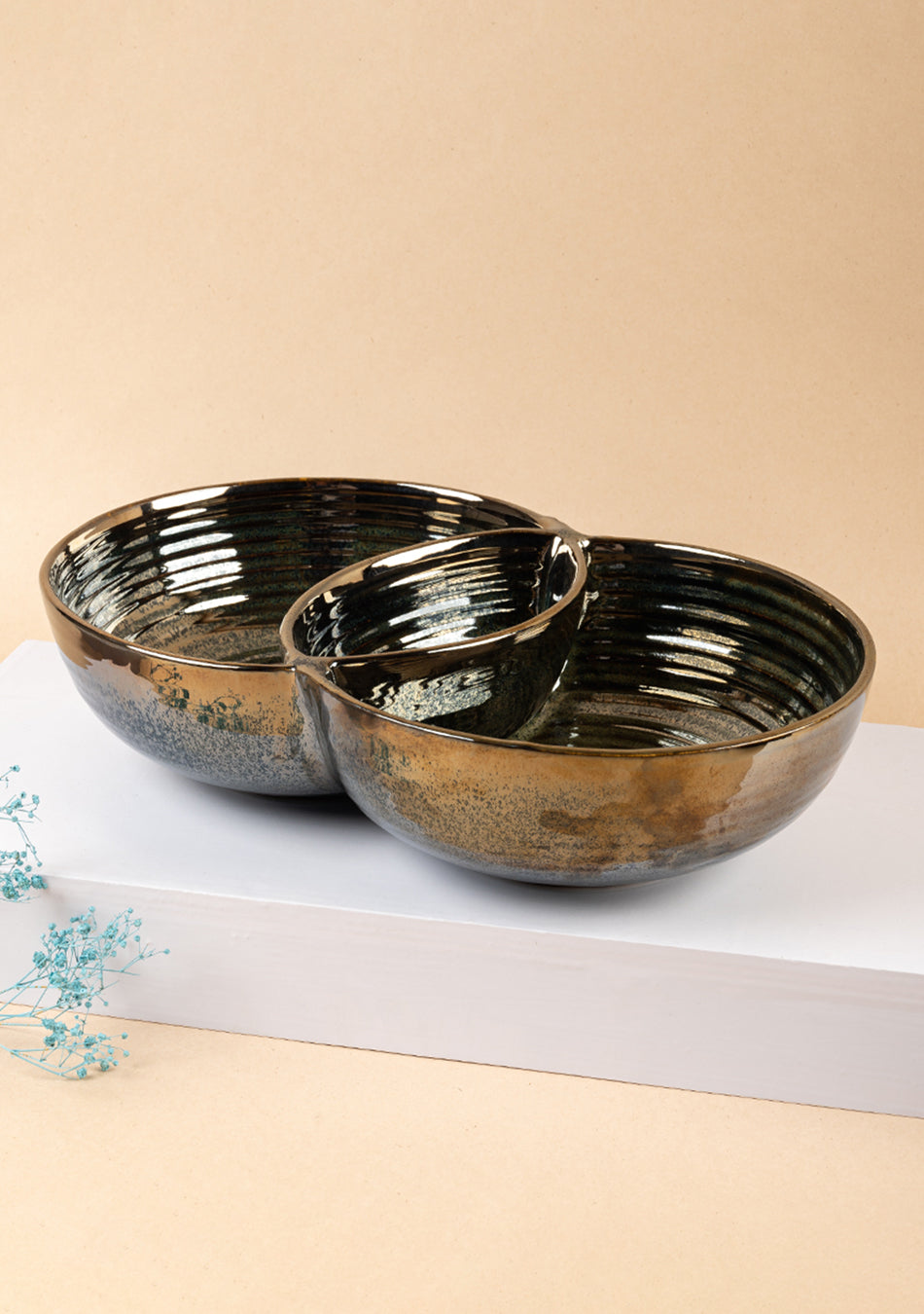 Auburn Glisten Conjoined Serving Bowls