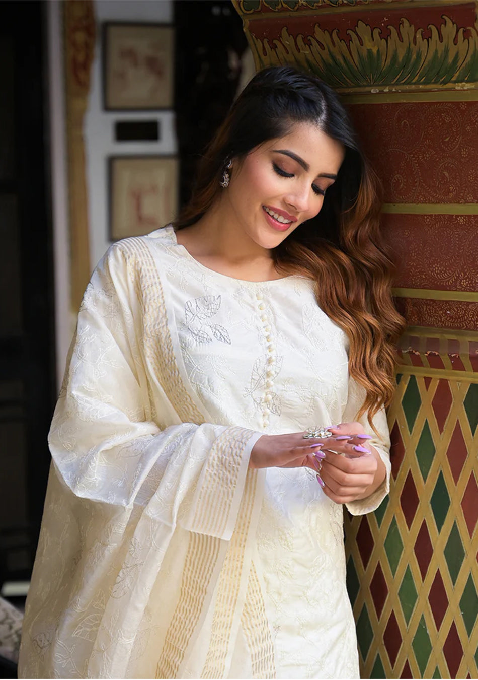 Cream Solid Chanderi Silk kurta Pant With Dupatta
