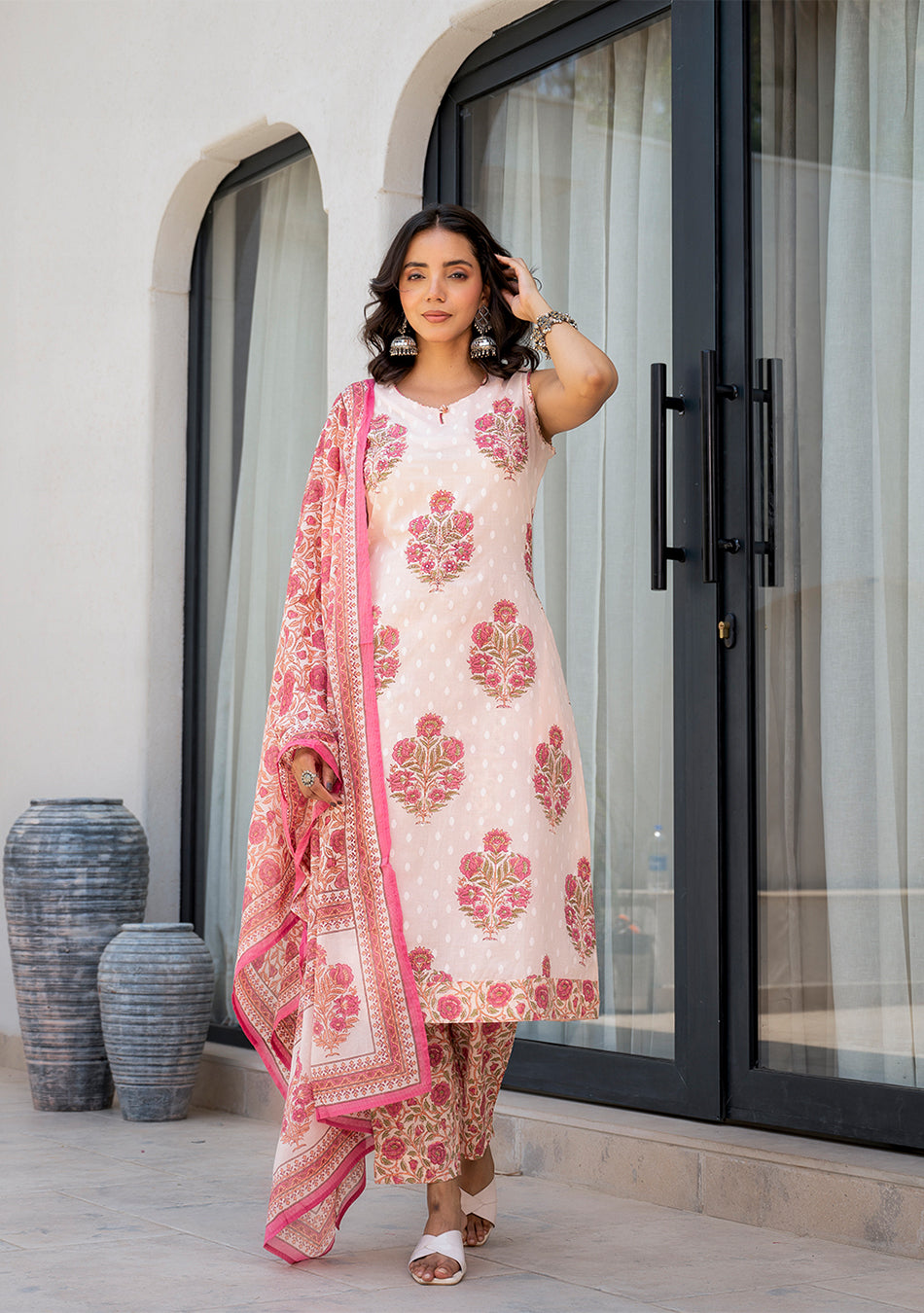 Pink Floral Printed Cotton Straight Fit Kurta Pant Set