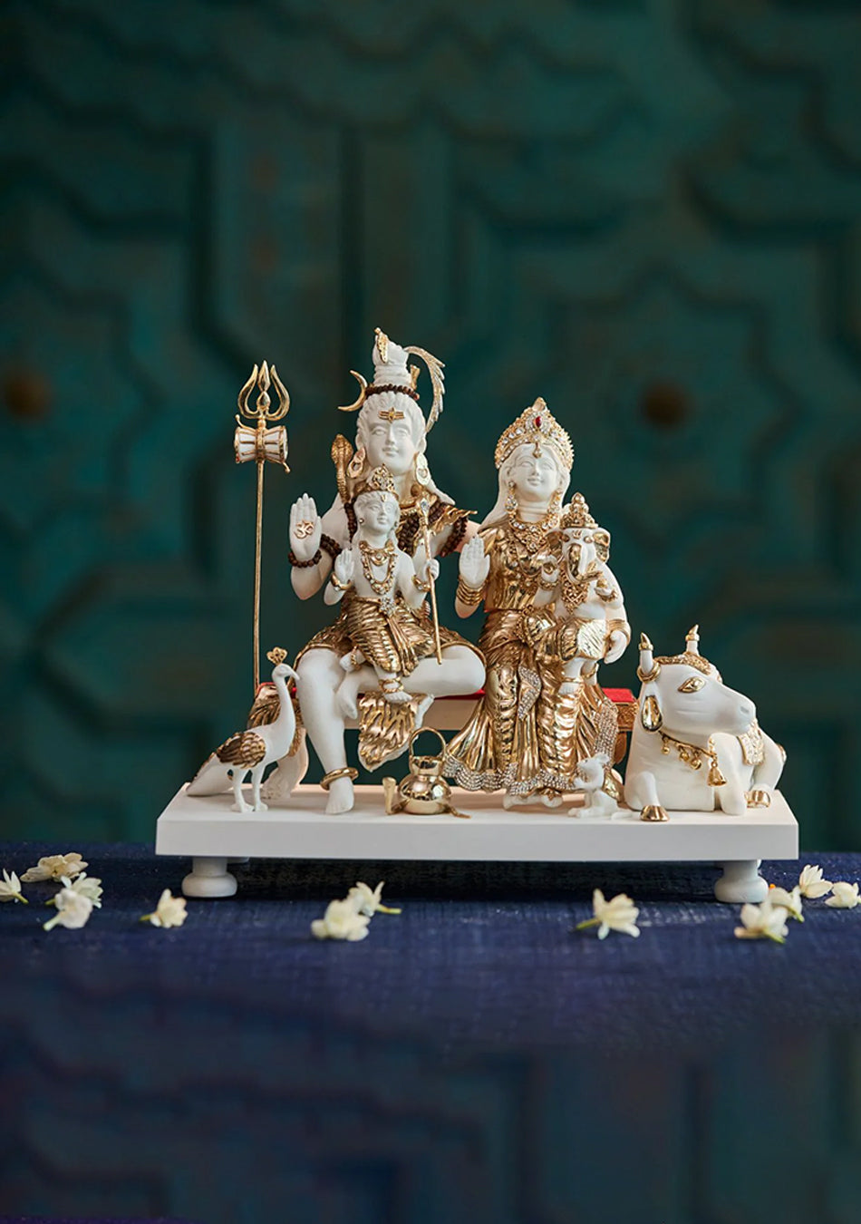Divine Shiv Parivar with Nandi