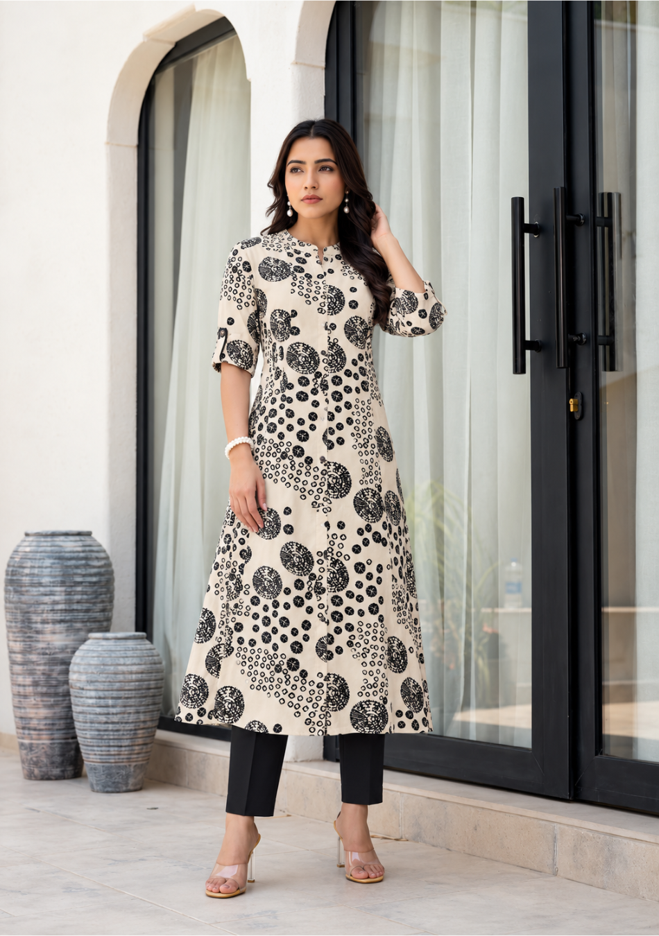 Ivory Noir Abstract Motif Kurta