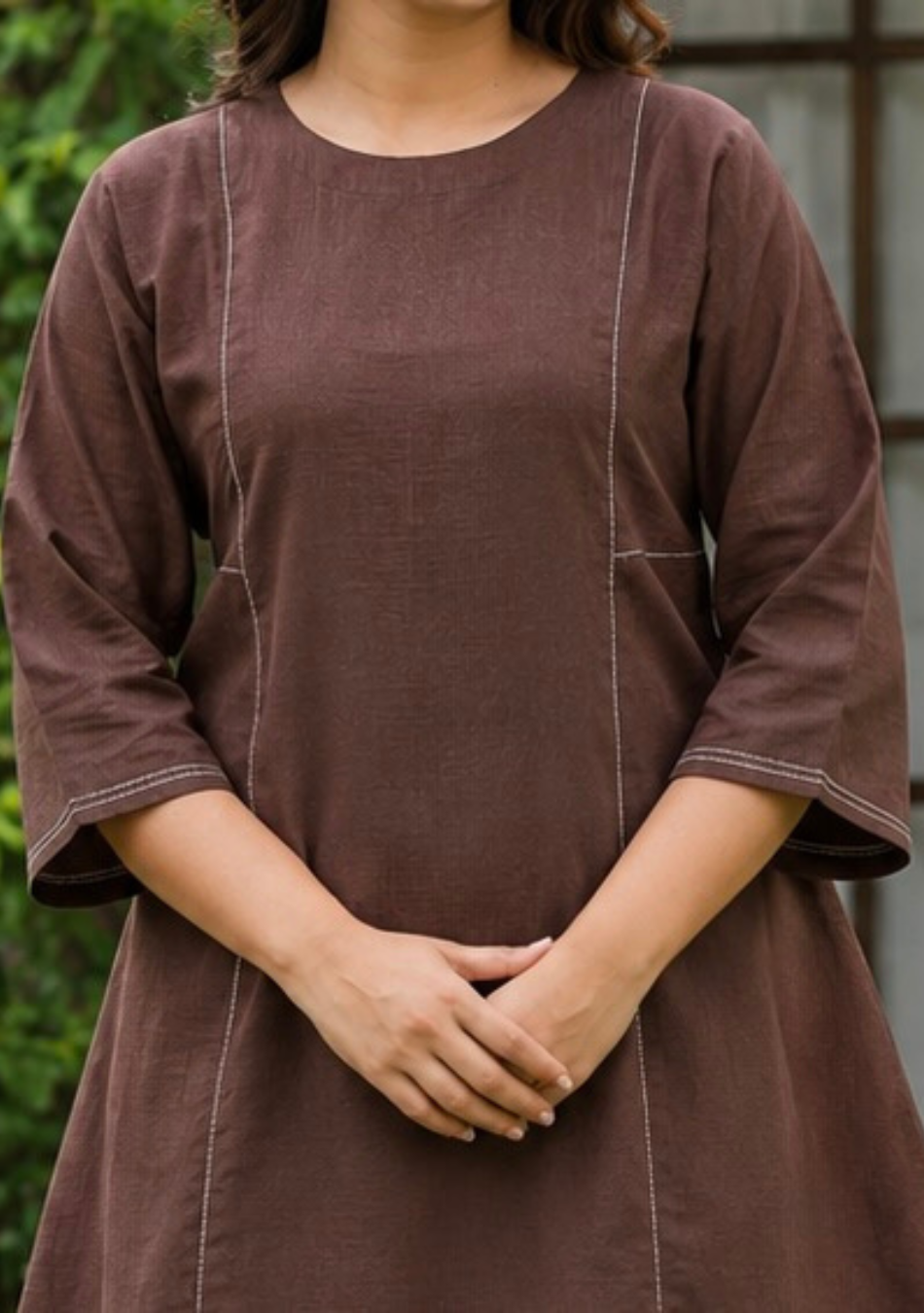 Cocoa Comfort Co-ord Set showing contrast stitch detailing on cotton slub fabric