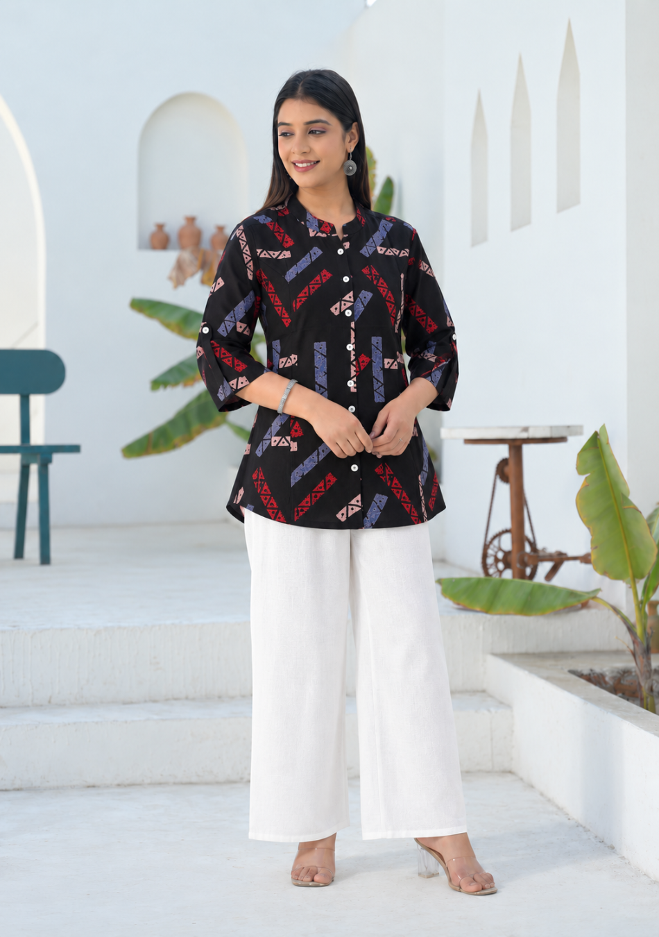 Tribal Trail Top
