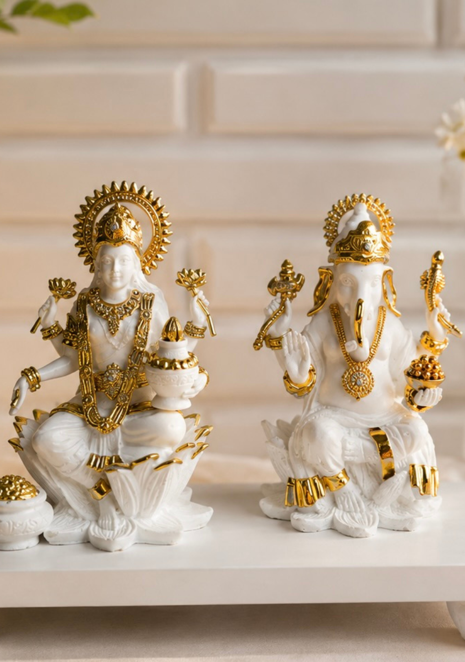 Aravalii Lakshmi Ganesh Figurine
