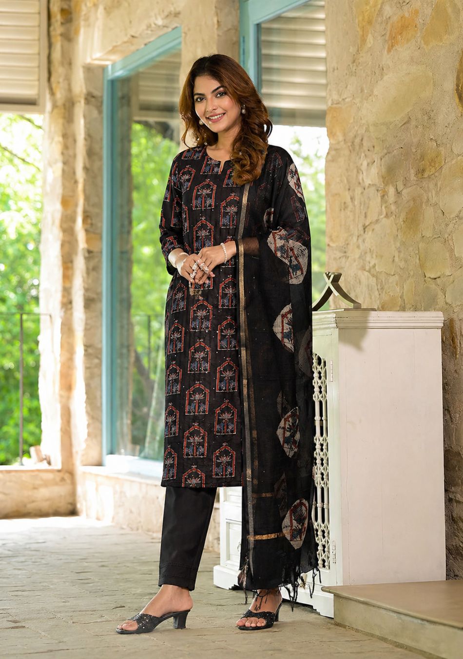 Aravalii Noir Mehraz Suit Set