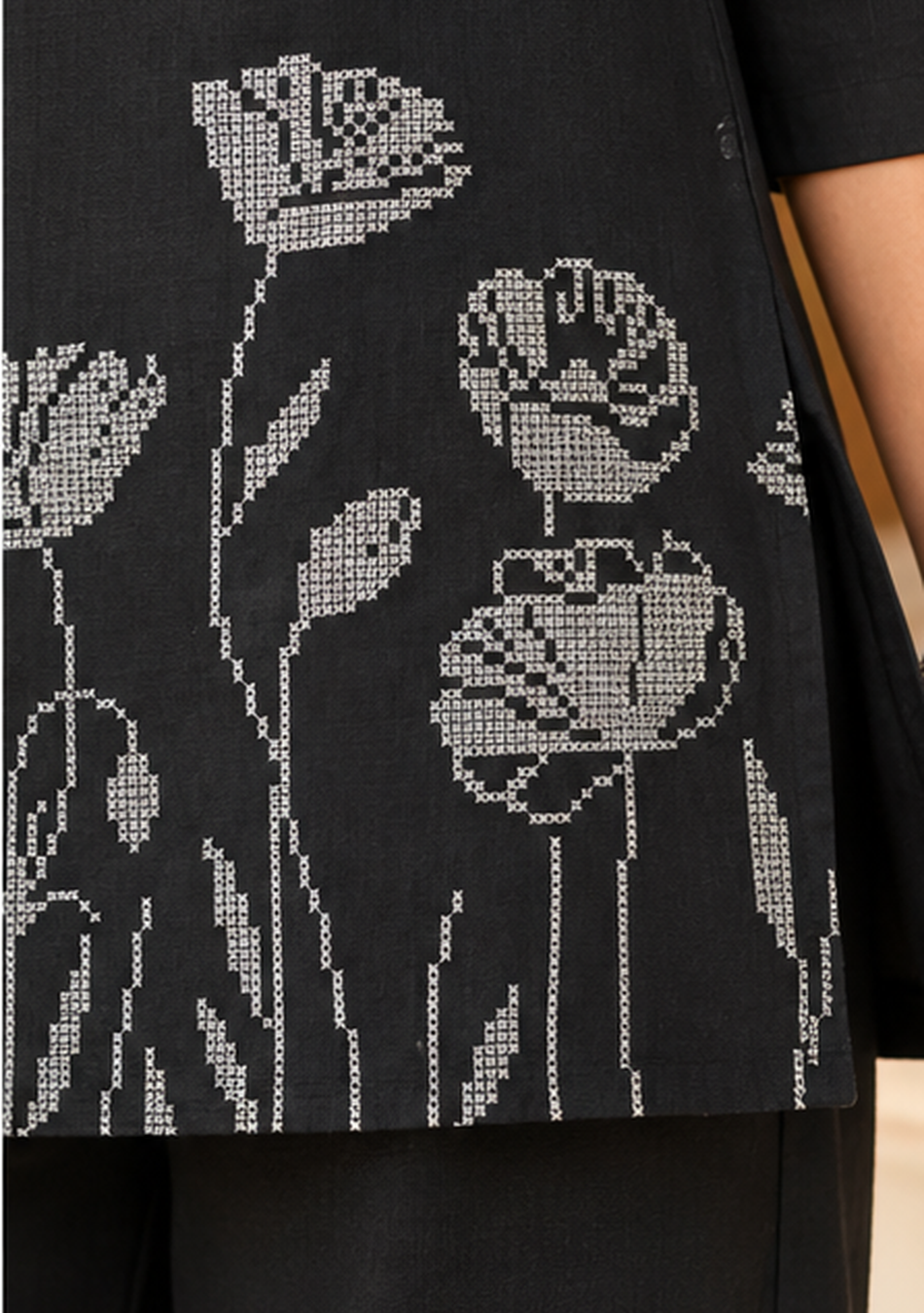 Aravalii Midnight Flora Top