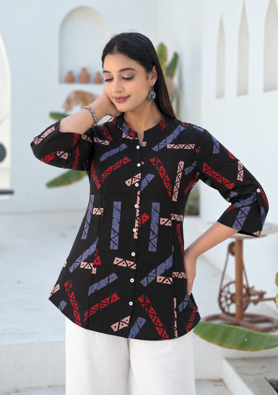 Tribal Trail Top