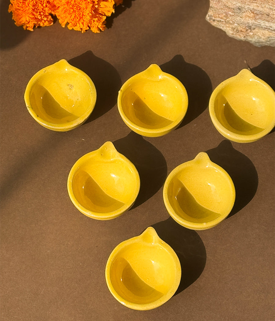 Yellow Glazed diya - Set of 6