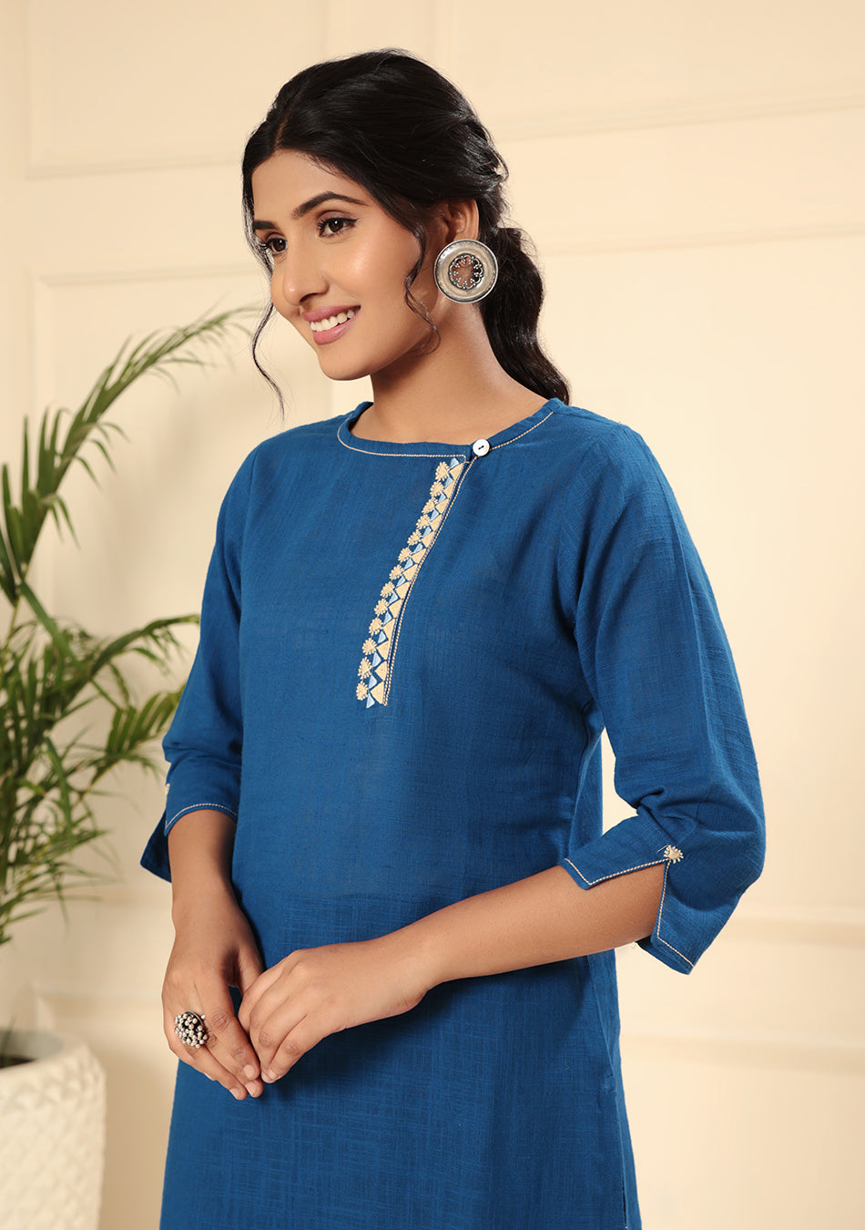 Elegant Blue Solid Cotton Kurta