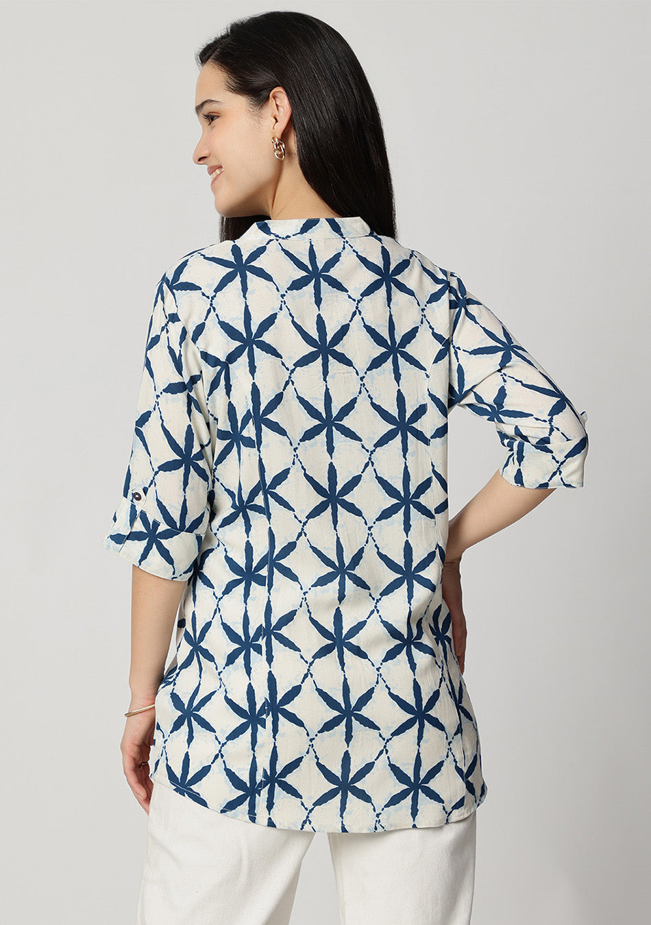 Indigo Lattice Top