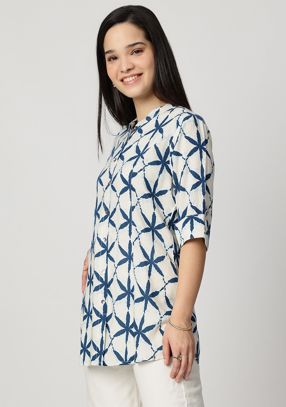 Indigo Lattice Top