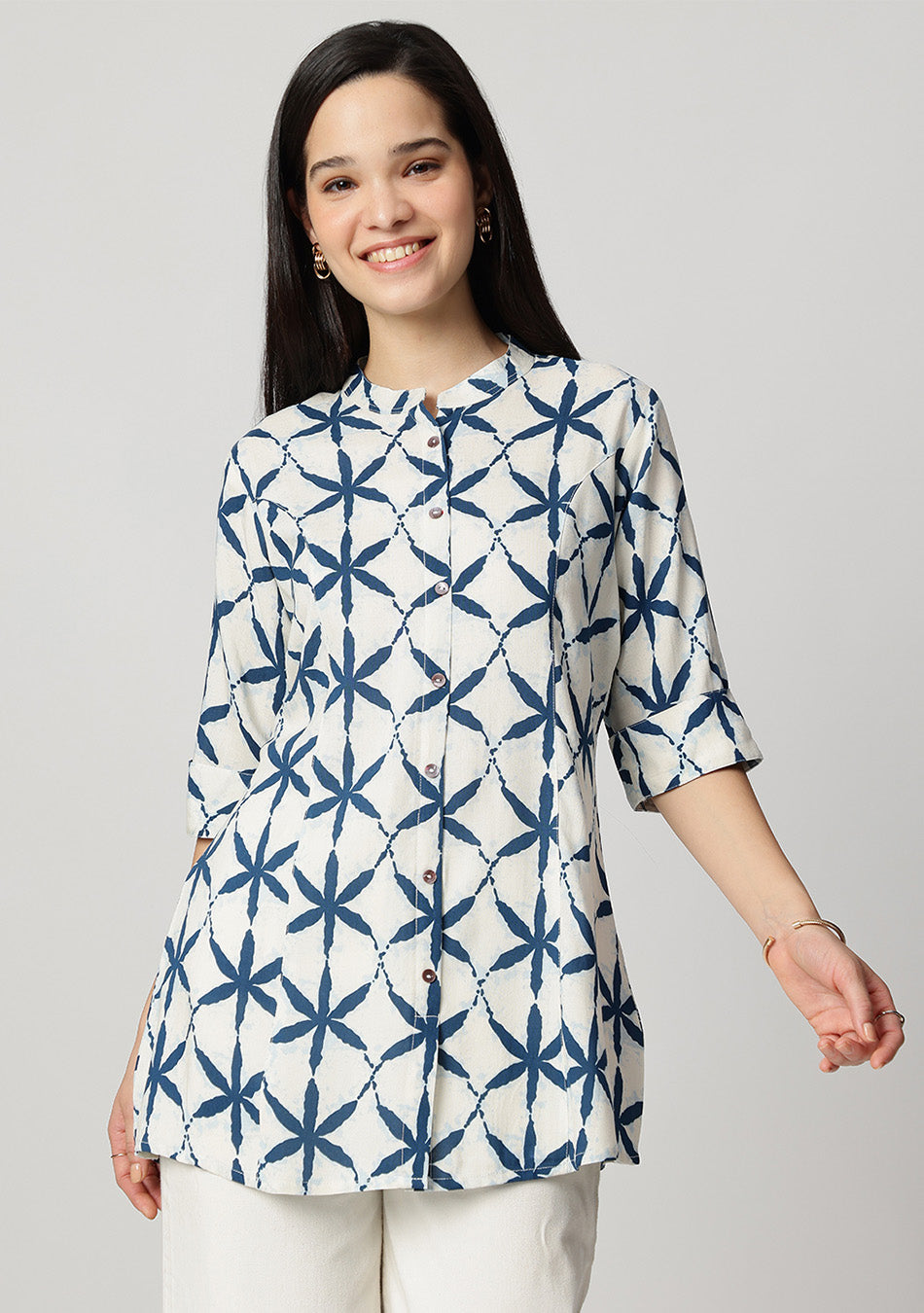 Indigo Lattice Top