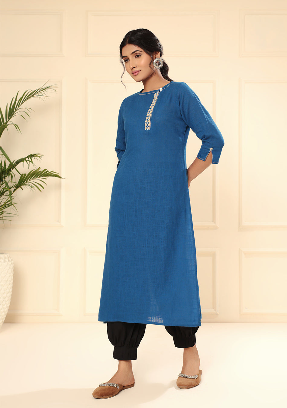 Elegant Blue Solid Cotton Kurta