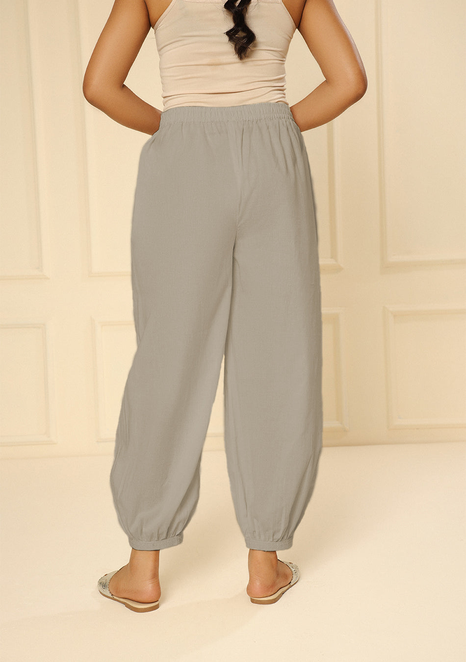STONE EMBROIDERED LACE CUFF PANT