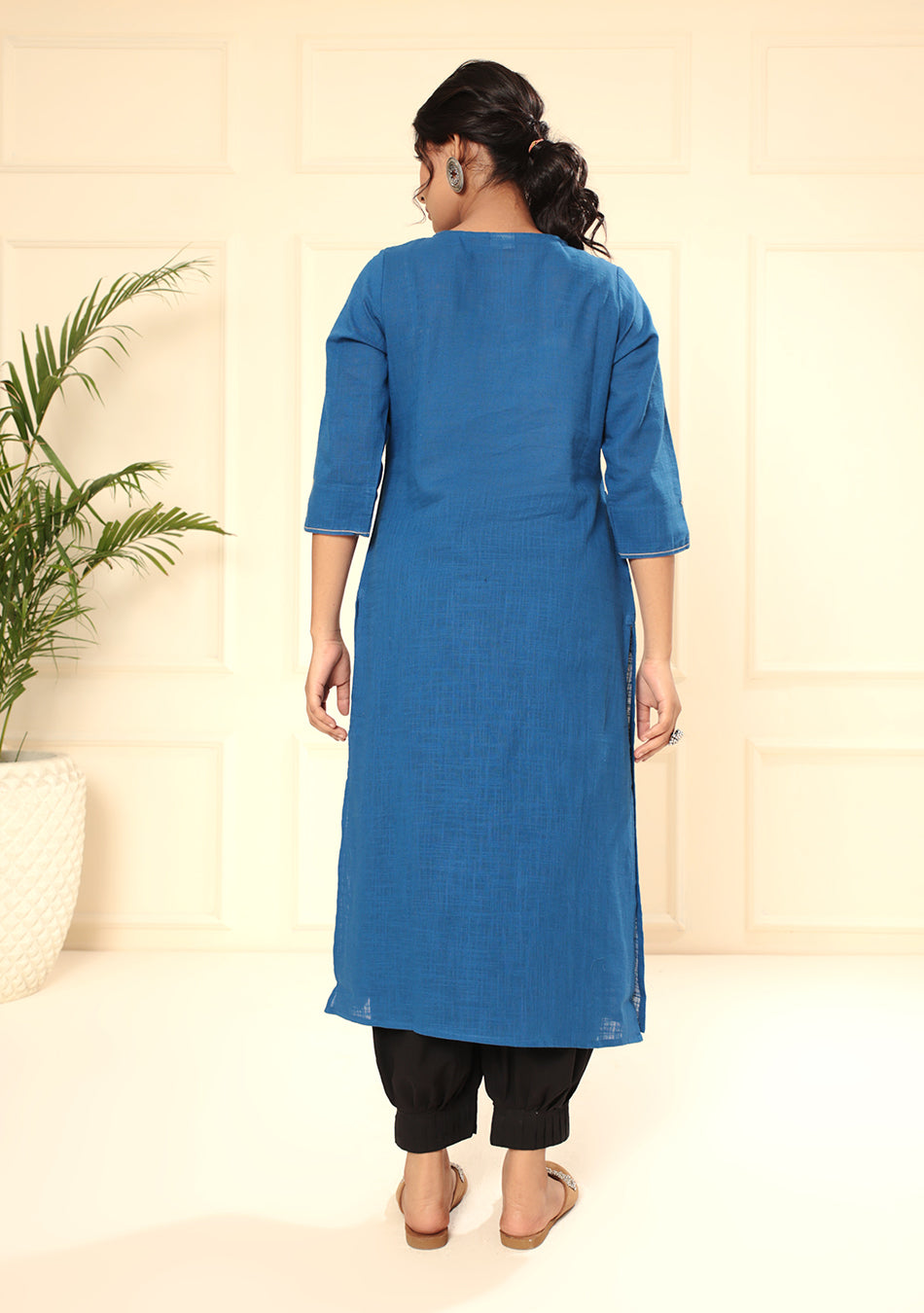 Elegant Blue Solid Cotton Kurta
