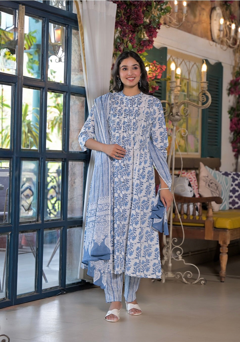 Aravalii Sky Veil Heritage Kurta Set