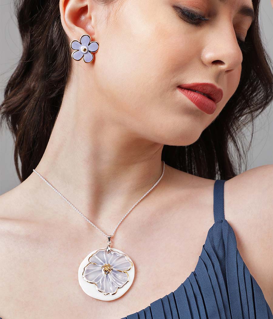 Twilight Petal Earrings and Pendant Set