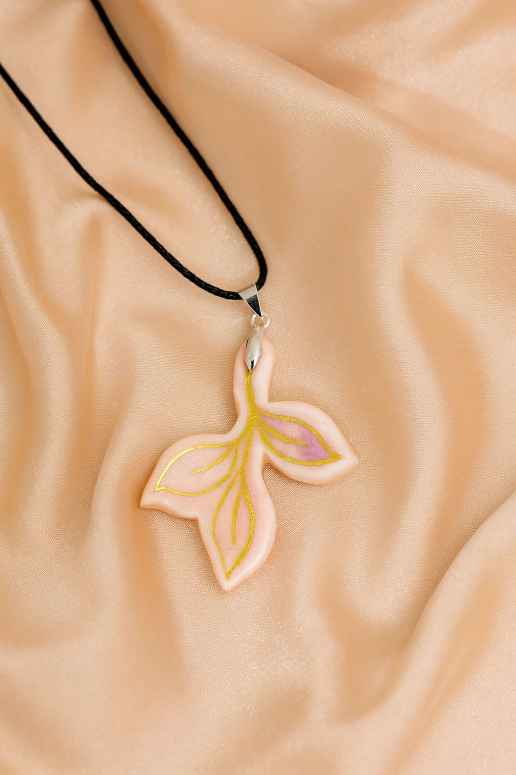 Petal Necklace - Pink