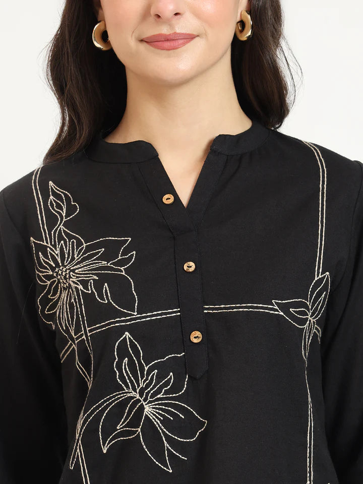Black Embroidery Cotton Fabric Satraight Top