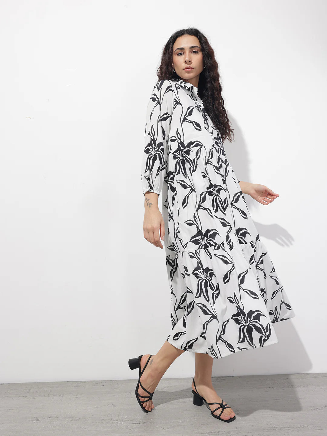 White Shirt Coller Mulmul Linning Cotton Dress