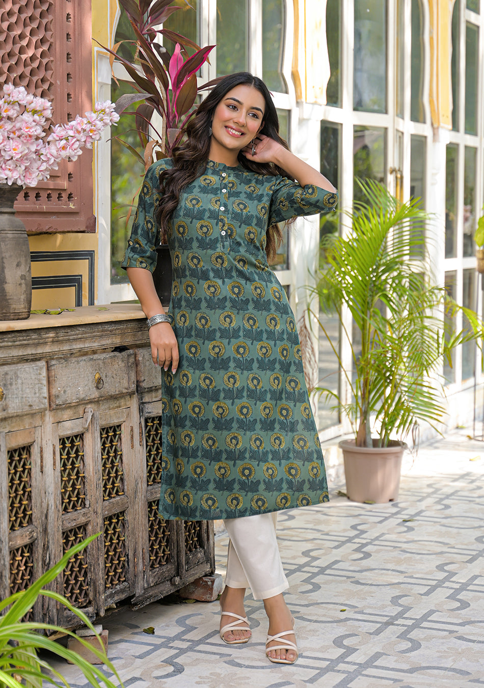 Aravalii Teal Mustard Floral Buta Kurta