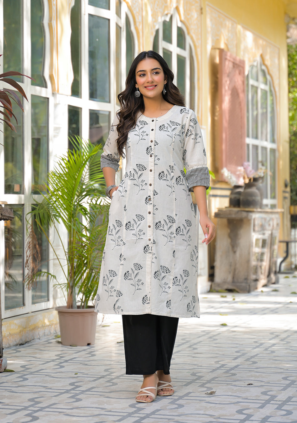 Chalk Mist Blossom Kurta