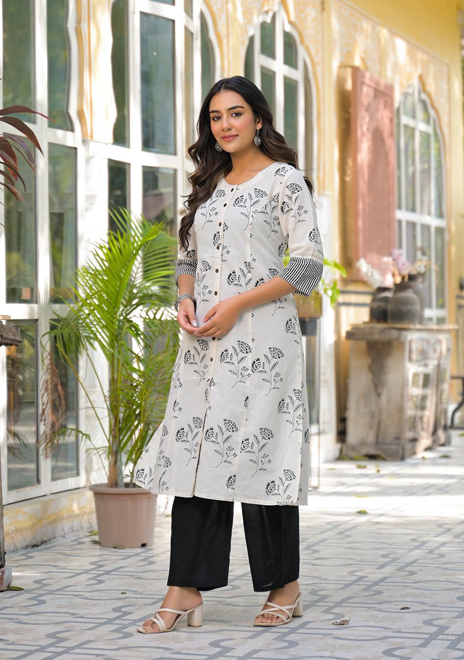 Chalk Mist Blossom Kurta