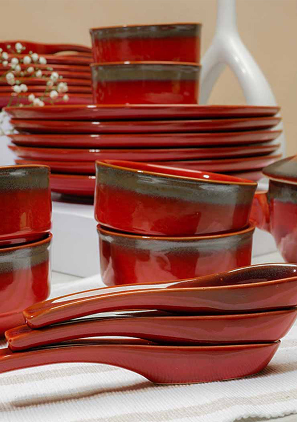 Rayleigh Sunset Dinnerset - Set of 37