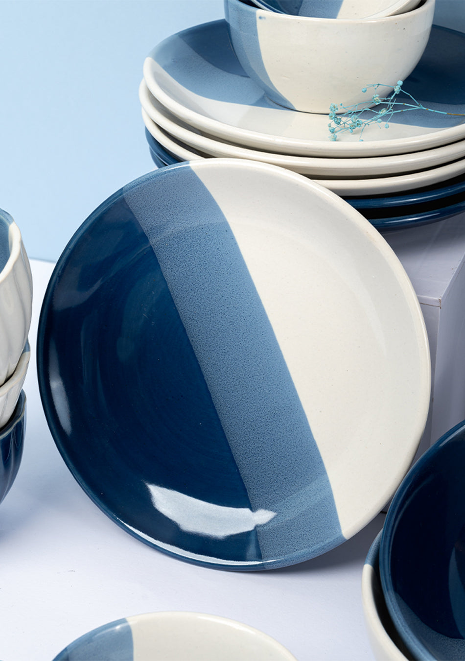 Bluebird Skies Dinnerset - Set of 28