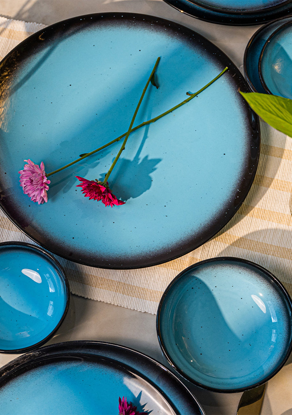 Blue Oblong Dinnerset
